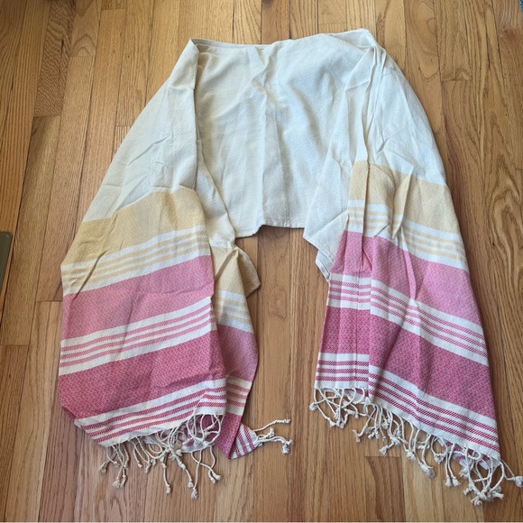 NWOT Caftan Coverup in Sunburst ☀️💖 - Picture 10 of 10